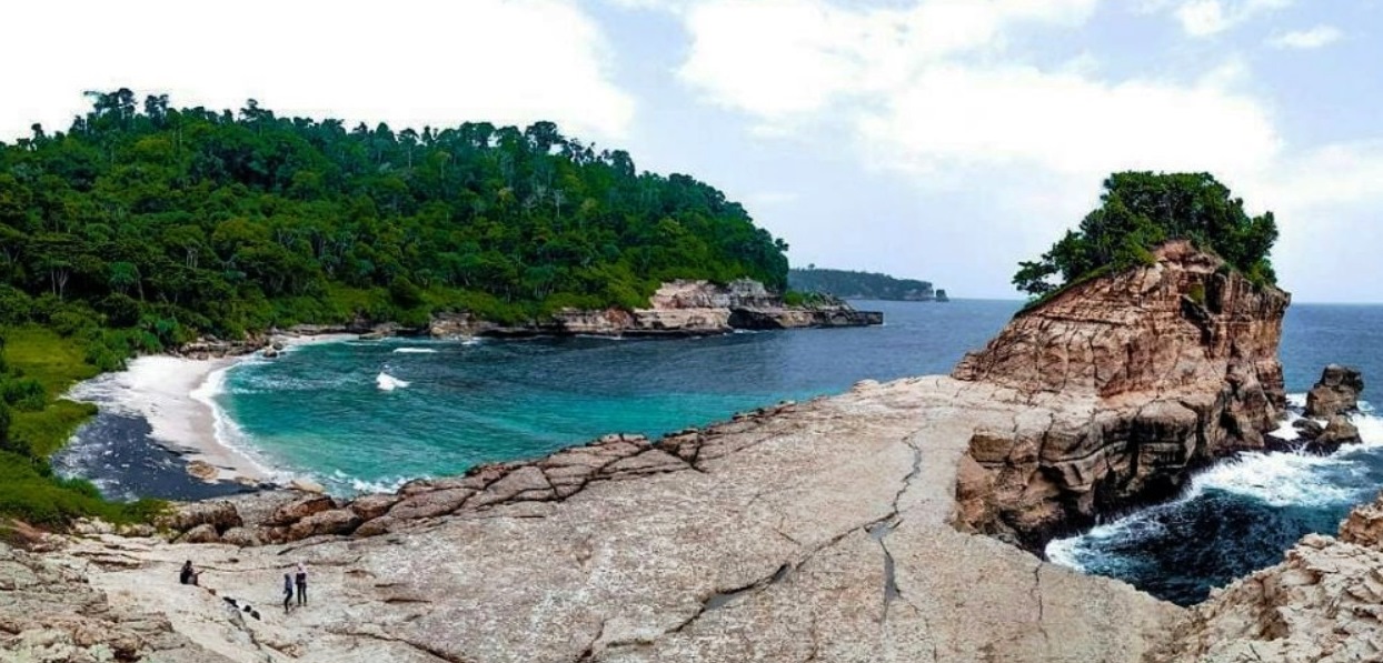 15 Destinasi Wisata Pantai di Tulungagung yang Hits, Populer dan Direkomendasikan