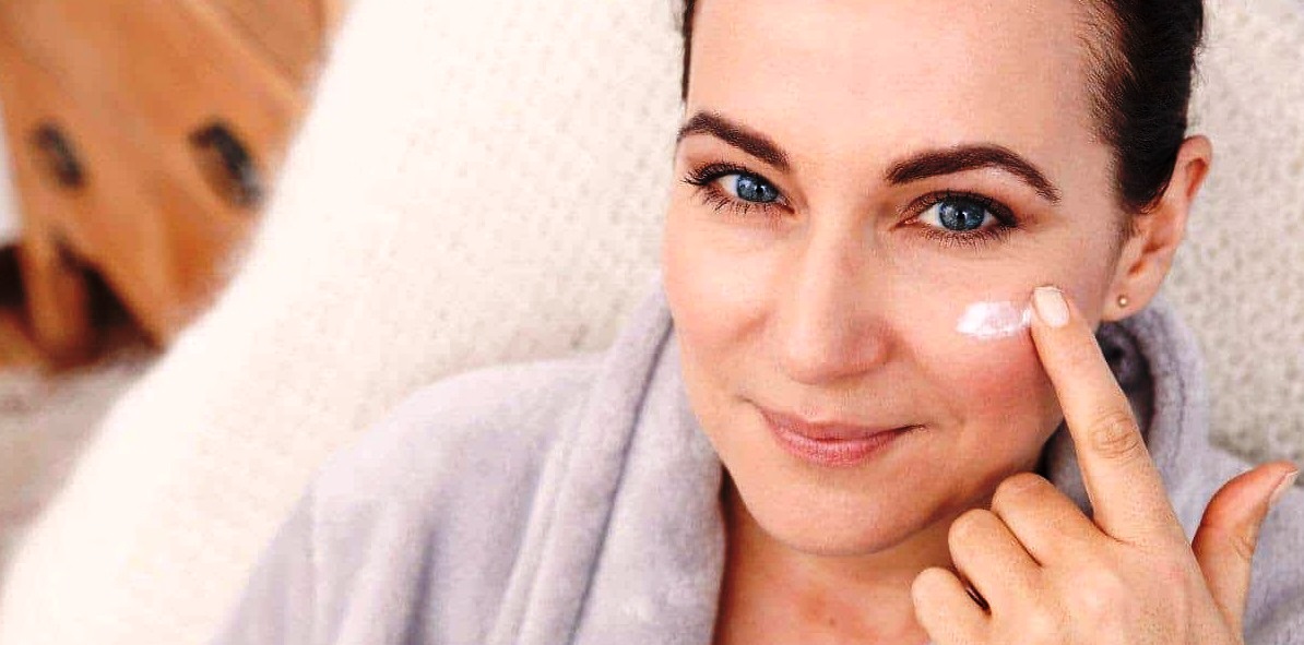 5 Tips Make Up untuk Kulit Kering agar Wajah Nampak Cantik dan Menawan