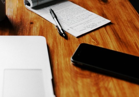 Tips Menggunakan Smartphone dengan Optimal di saat WFH