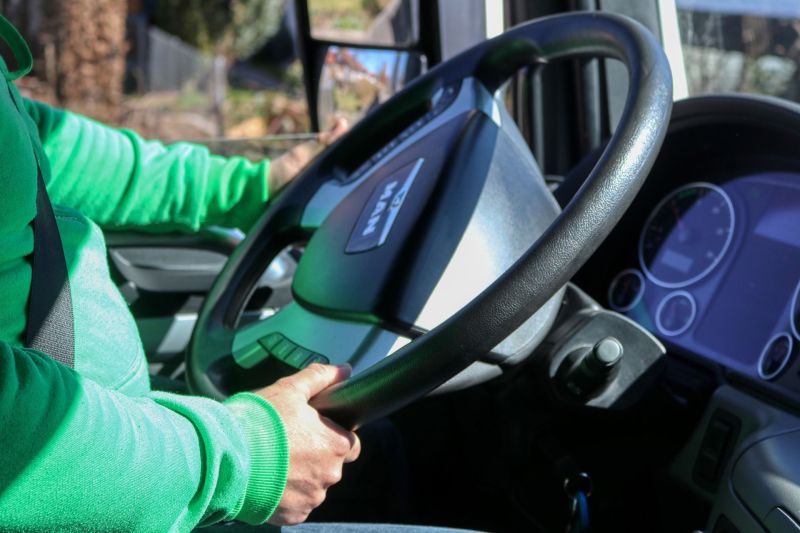 Lowongan Kerja Driver Jawa Pos Hari Ini