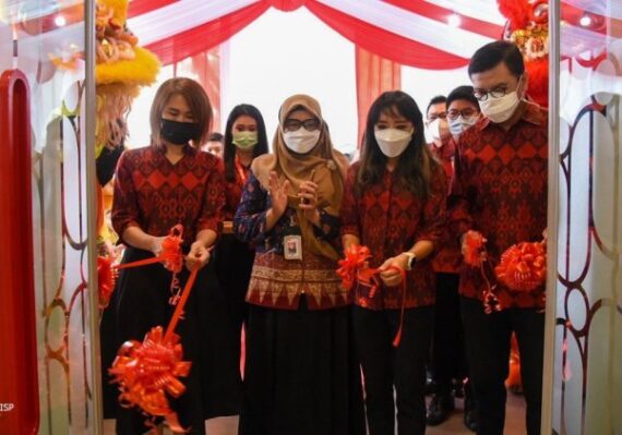 bunga pinjaman bank ocbc nisp_424f61960.jpg