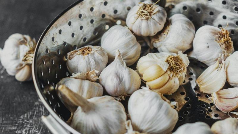 Cara Makan Bawang Putih Sebelum Tidur
