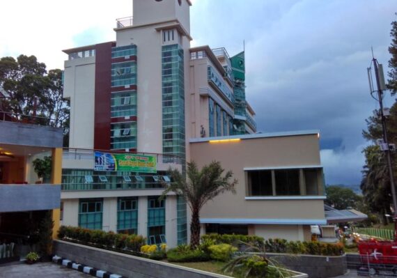 harga penginapan di bukit tinggi_e7c8062a1.jpg