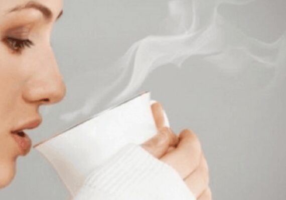 manfaat minum air hangat untuk kecantikan_3e461ca69.jpg