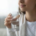 Manfaat Minum Air Putih Hangat Bagi Kesehatan