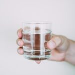 Manfaat Minum Air Putih Hangat Setelah Bangun Tidur