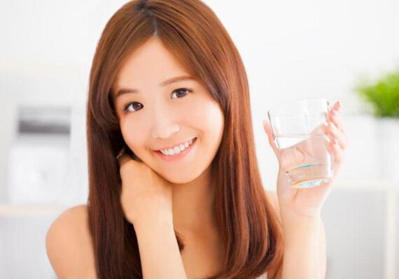 manfaat minum air putih untuk kecantikan_1f46215ca.jpg