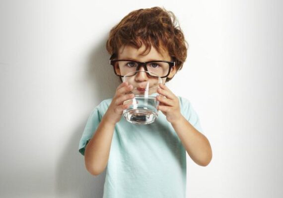 manfaat minum air putih untuk kesehatan_ca9c0b2e5.jpg