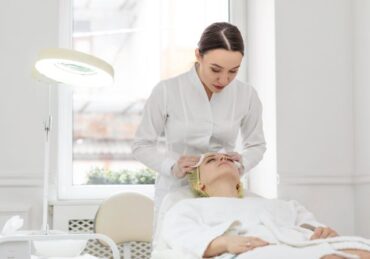 perawatan kecantikan di klinik dermaster_9dc36d489.jpg