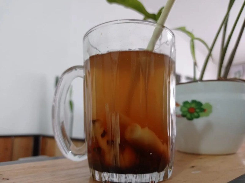 Rebusan Jahe Kunyit Sereh Kayu Manis