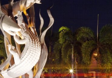 Keunggulan Sewa Mobil di Fortune Rent Car untuk Wisata di Surabaya